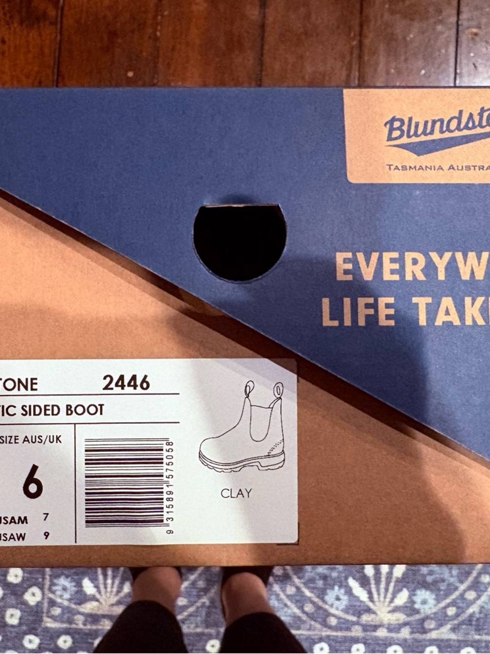 Women’s Classic Chelsea Blundstone Boot - Picture 9 of 9